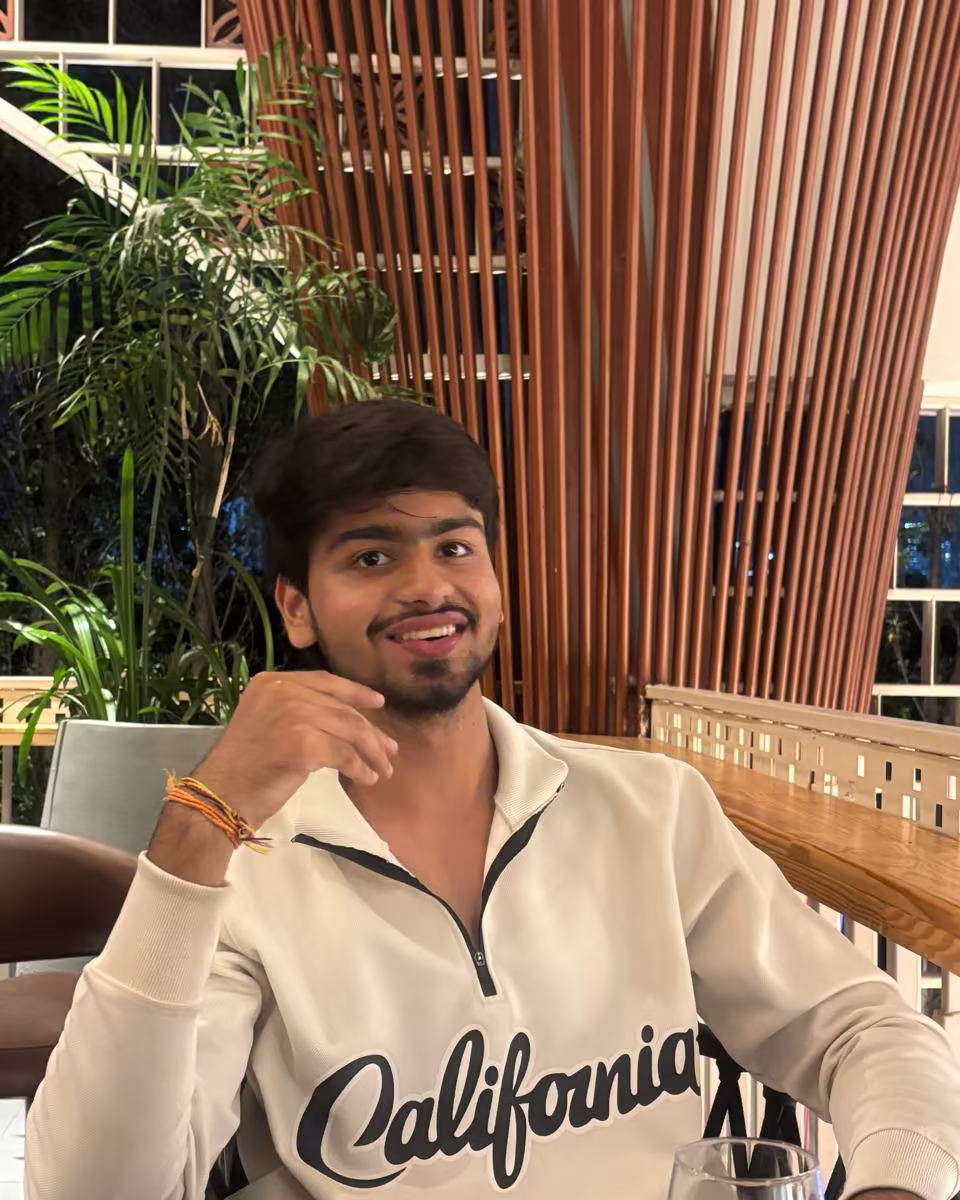 Ruchit, founder of Tunk Envoxa